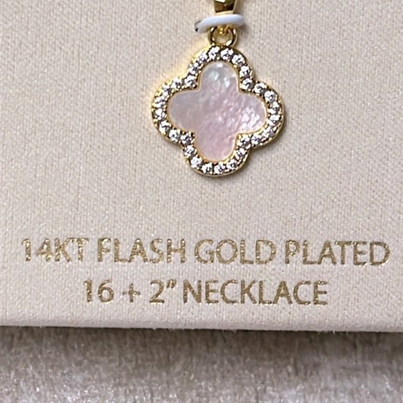 Brand New Parker & Grey 14K Gold Plated Mother of Pearl Necklace & Earring Set - Picture 5 of 10